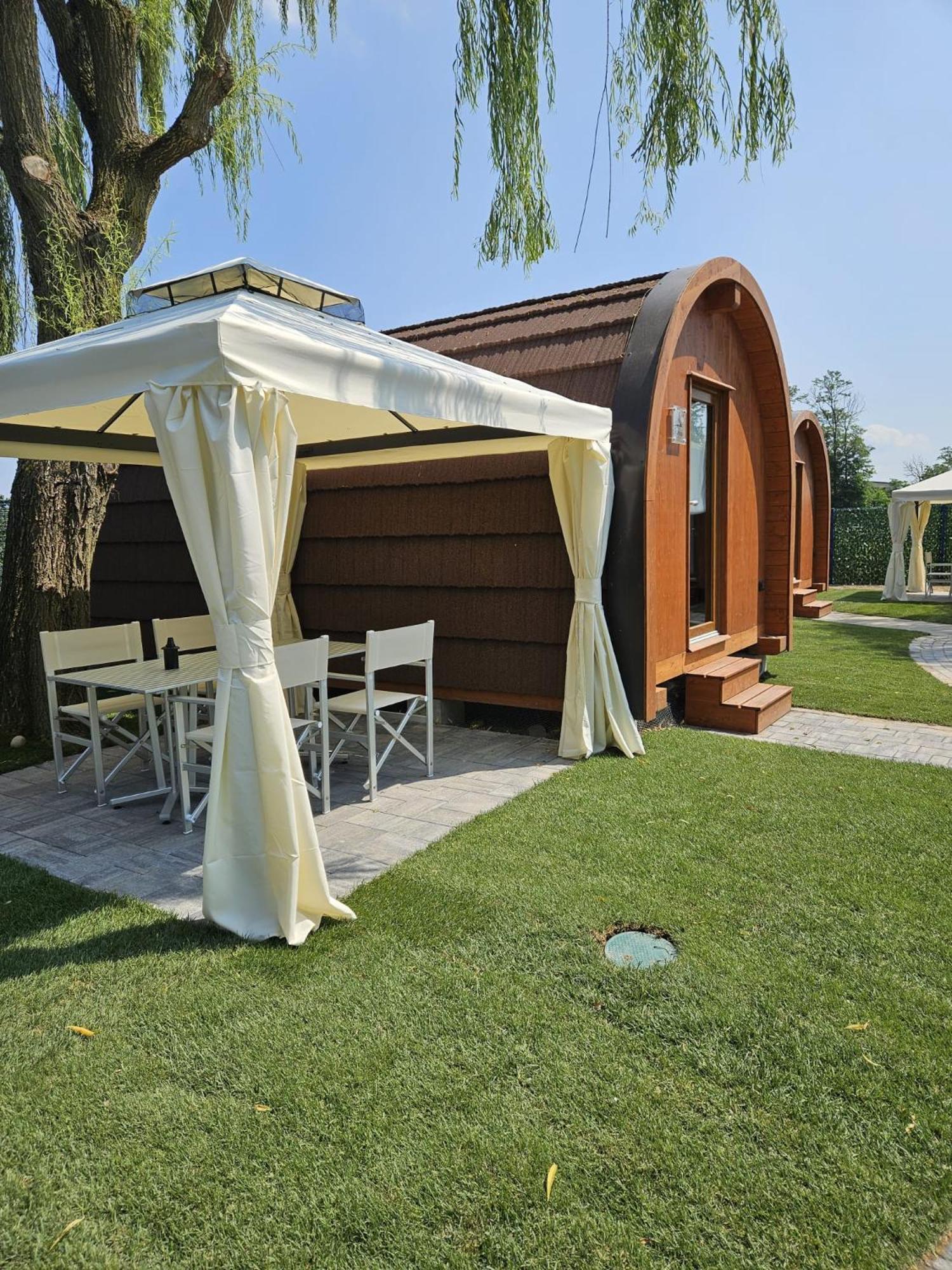 Vicolungo Glamour Lodge & Spa - Free Spa Hot Tub E Sauna Exterior photo